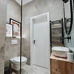 Paulay 11 Center Designer * Budapest