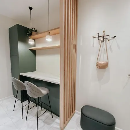 Paulay 11 Center Designer Daire *